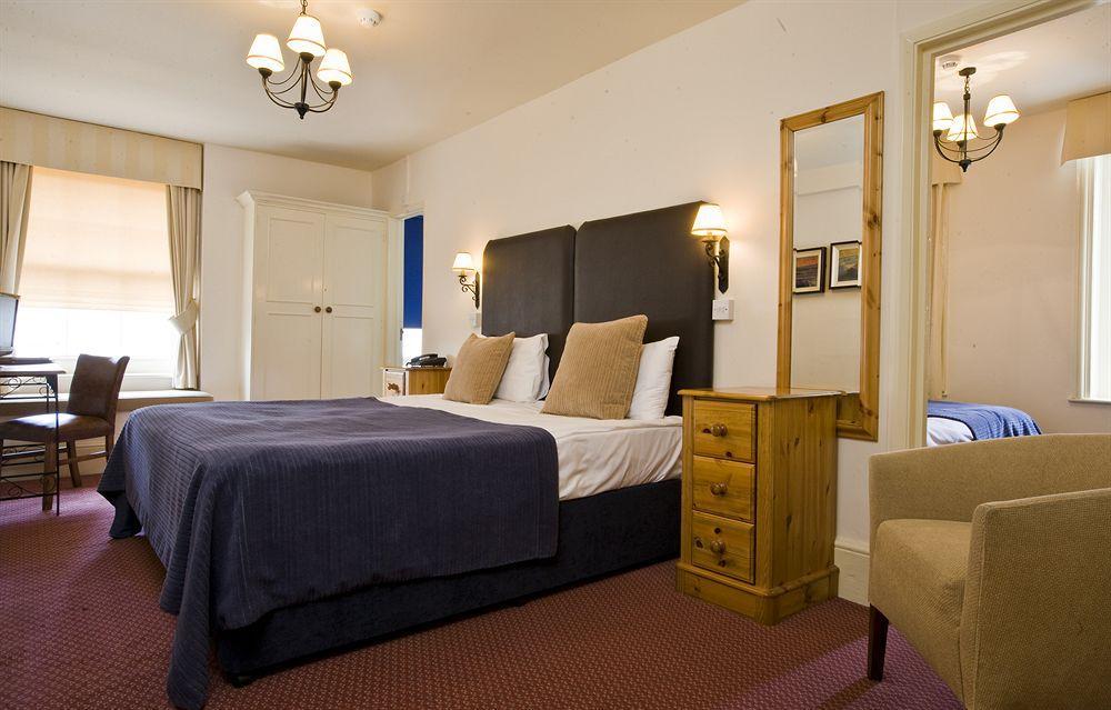 Royal Hotel Deal Exterior photo