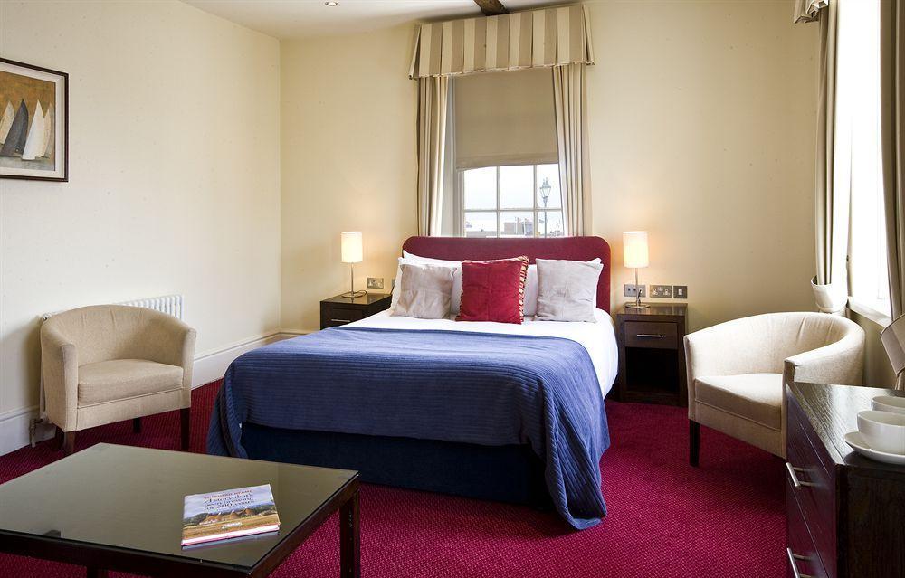 Royal Hotel Deal Exterior photo
