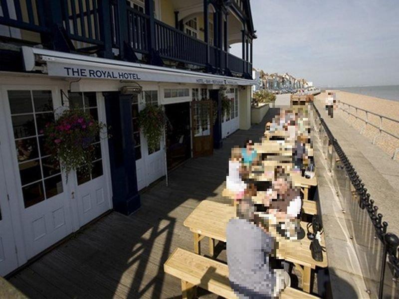 Royal Hotel Deal Exterior photo