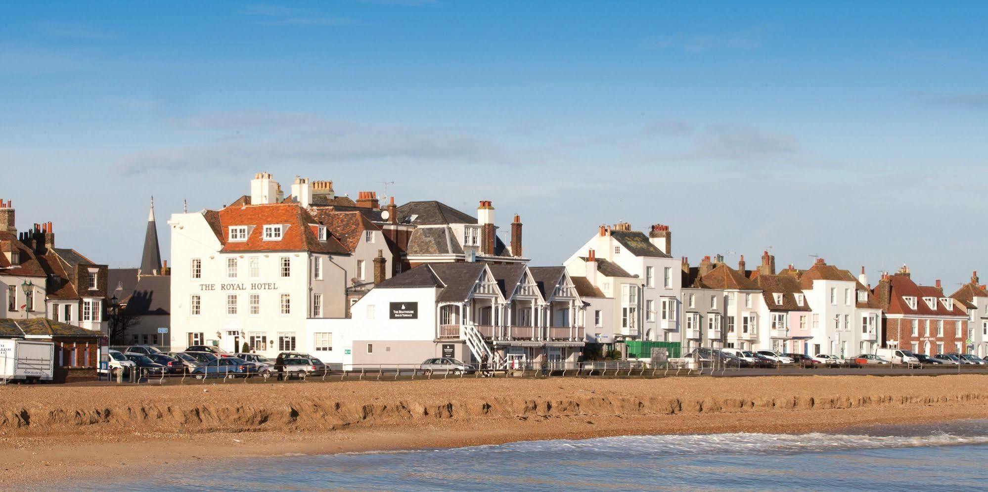 Royal Hotel Deal Exterior photo