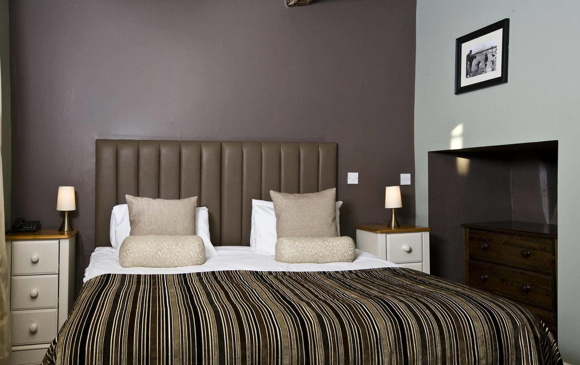 Royal Hotel Deal Exterior photo